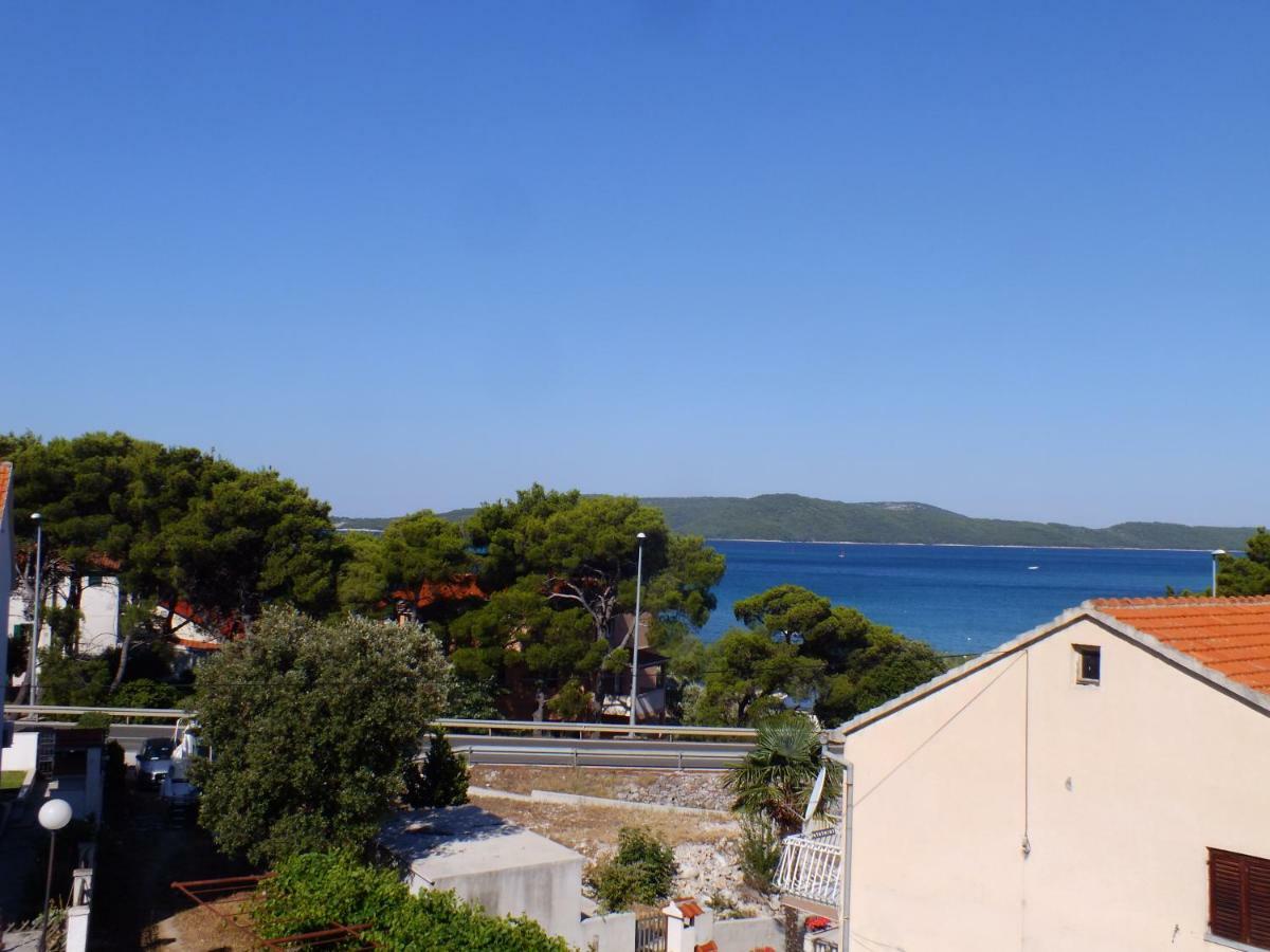 Apartmani Barisic Brodarica  Buitenkant foto