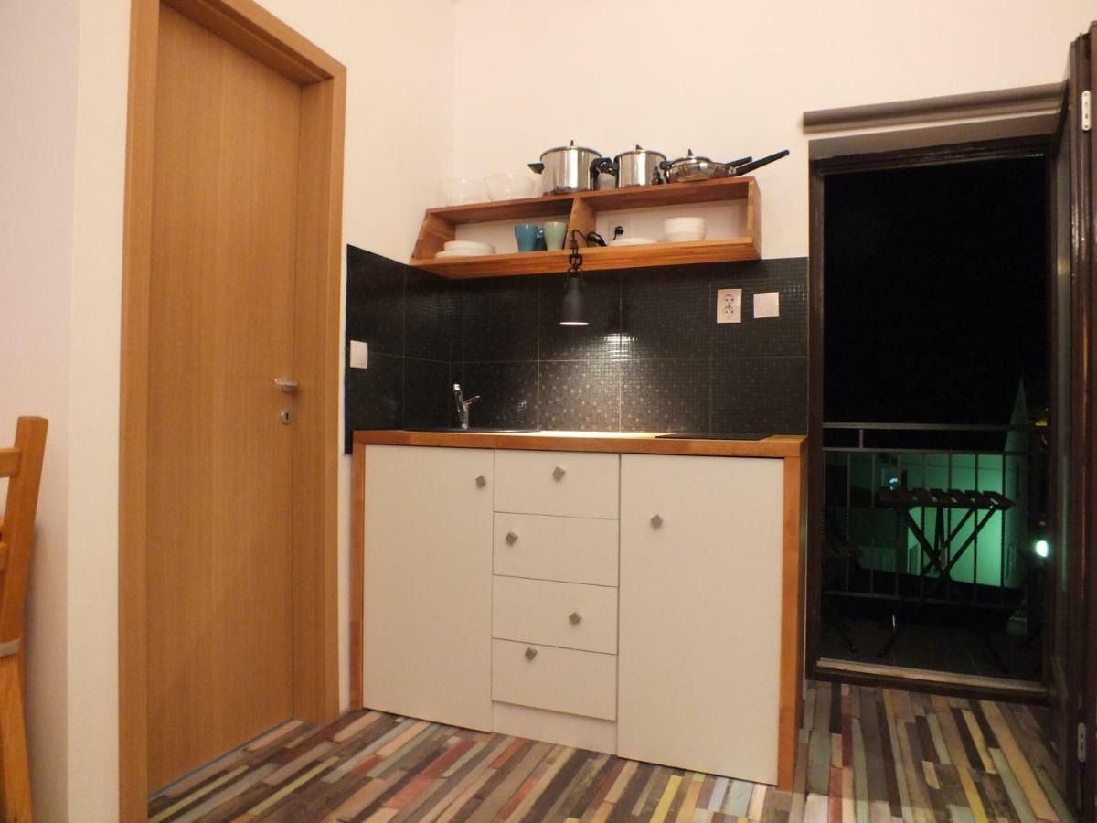 Apartmani Barisic Brodarica  Buitenkant foto