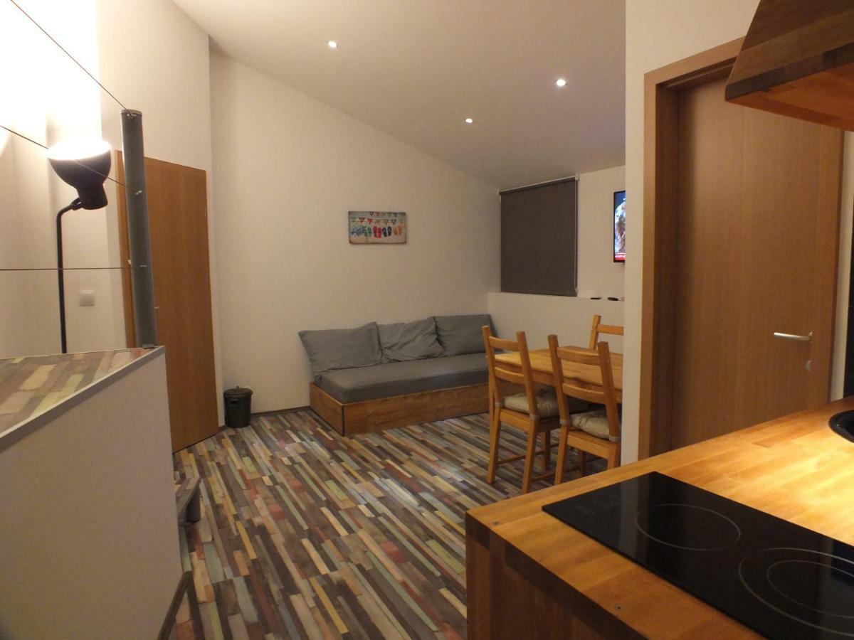 Apartmani Barisic Brodarica  Buitenkant foto