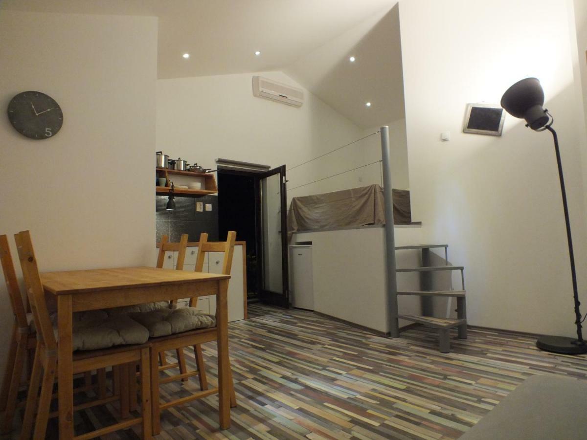 Apartmani Barisic Brodarica  Buitenkant foto